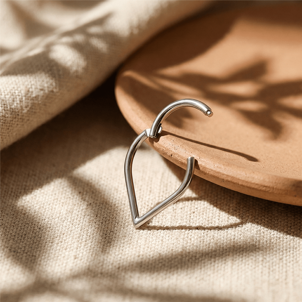 6 Golden Starry ASTM F-136 Titanium Teardrop-shaped Nose Ring Clicker - Image 7